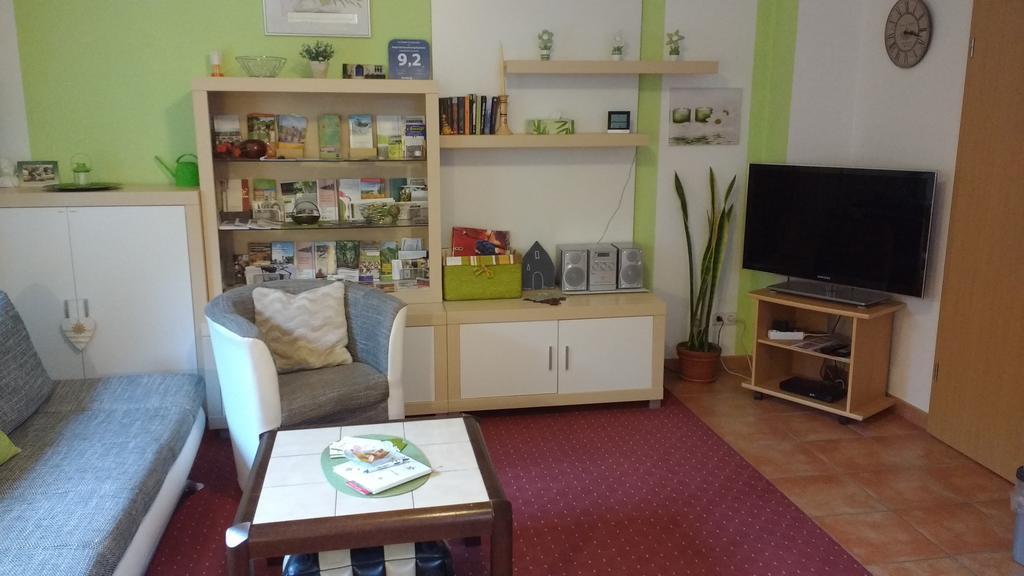 Antjes Ferienwohnung フロンハイム エクステリア 写真
