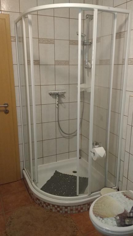 Antjes Ferienwohnung フロンハイム エクステリア 写真